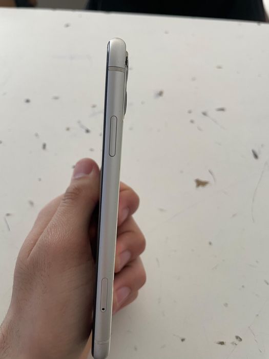 Iphone 11 продам