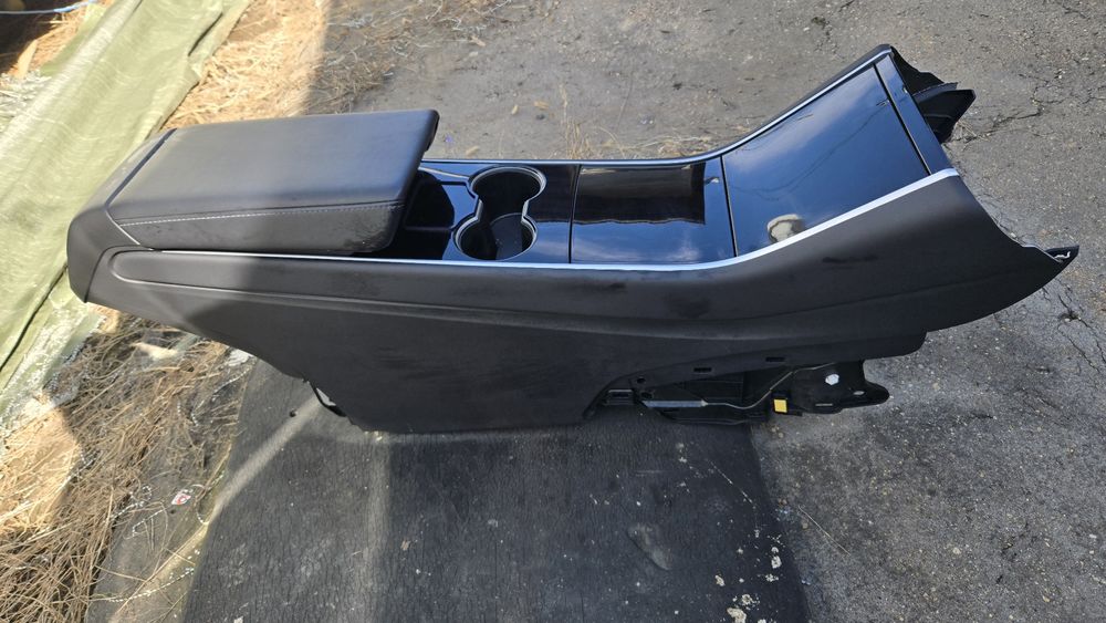 Tesla model 3 2019 consola