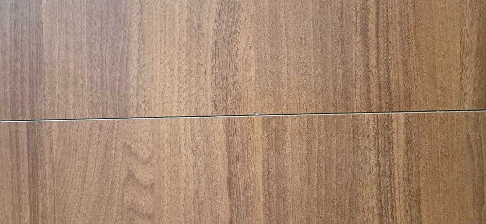 Разтегателна трапезна маса