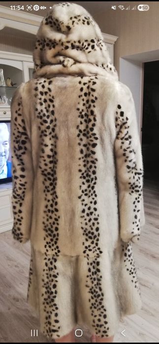 Норковая шуба миди