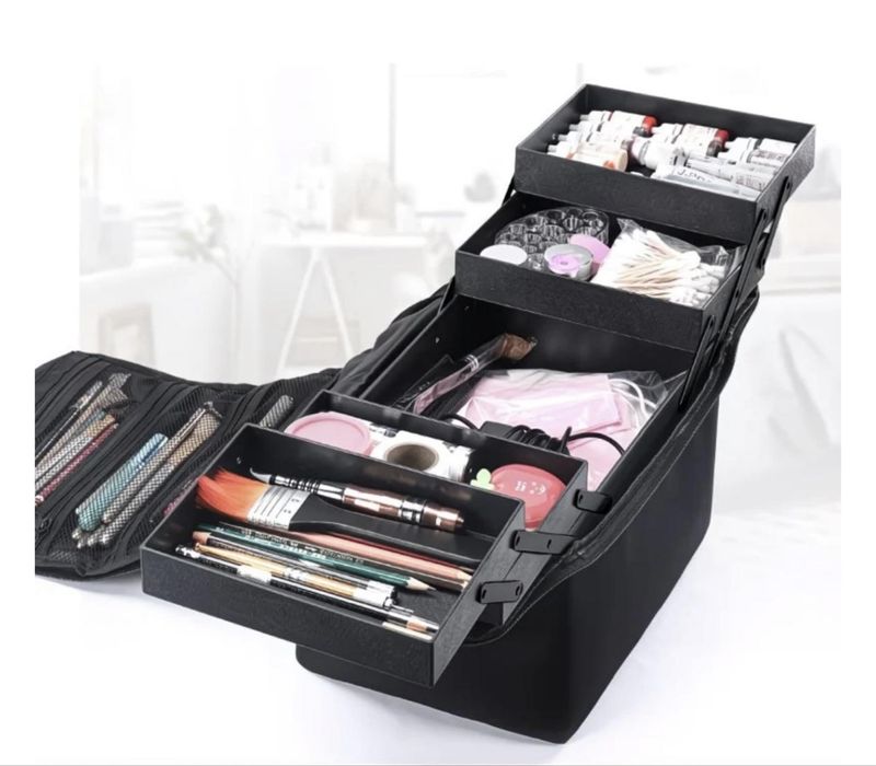 Кейс для визажиста