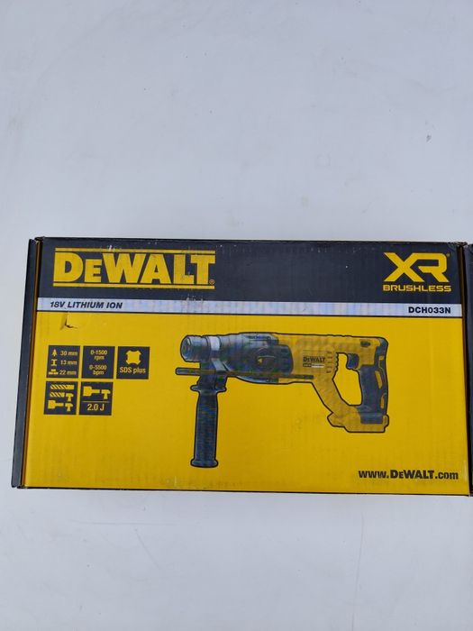 Нов безчетков акумулаторен перфоратор къртач Девалт DeWALT DCH033 18V