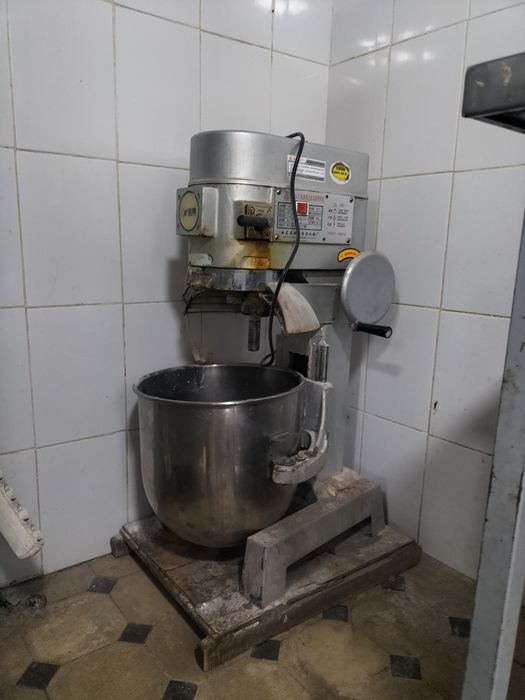 продаётся кондитерская техника