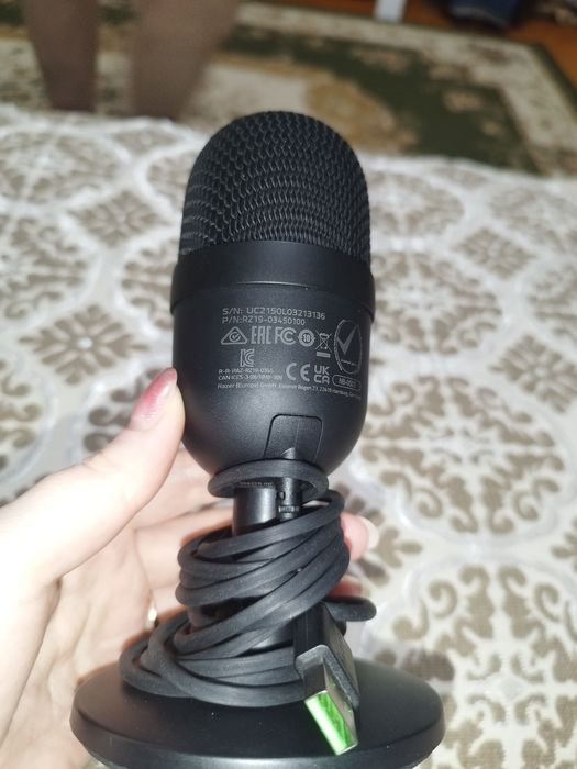 Продам микрофон  Razer