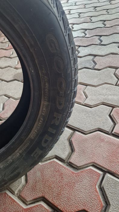 Продам зимние шины