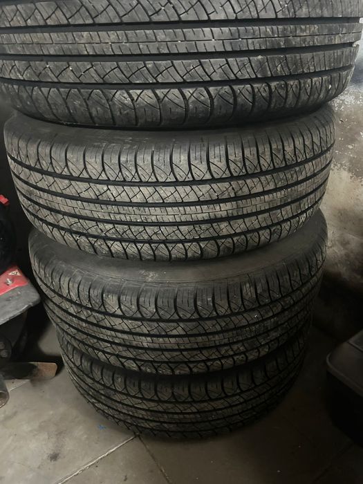 Продам комплект дисков с резиной