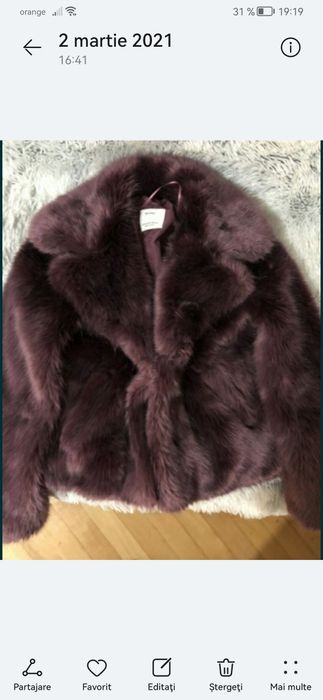 Blana Bershka mărime XS