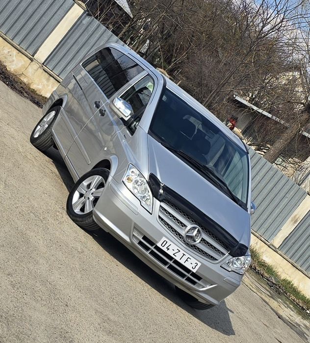 Mercedes Vito 113 Cdi * 8+1 ( 9 locuri ) * Automat * Euro 5