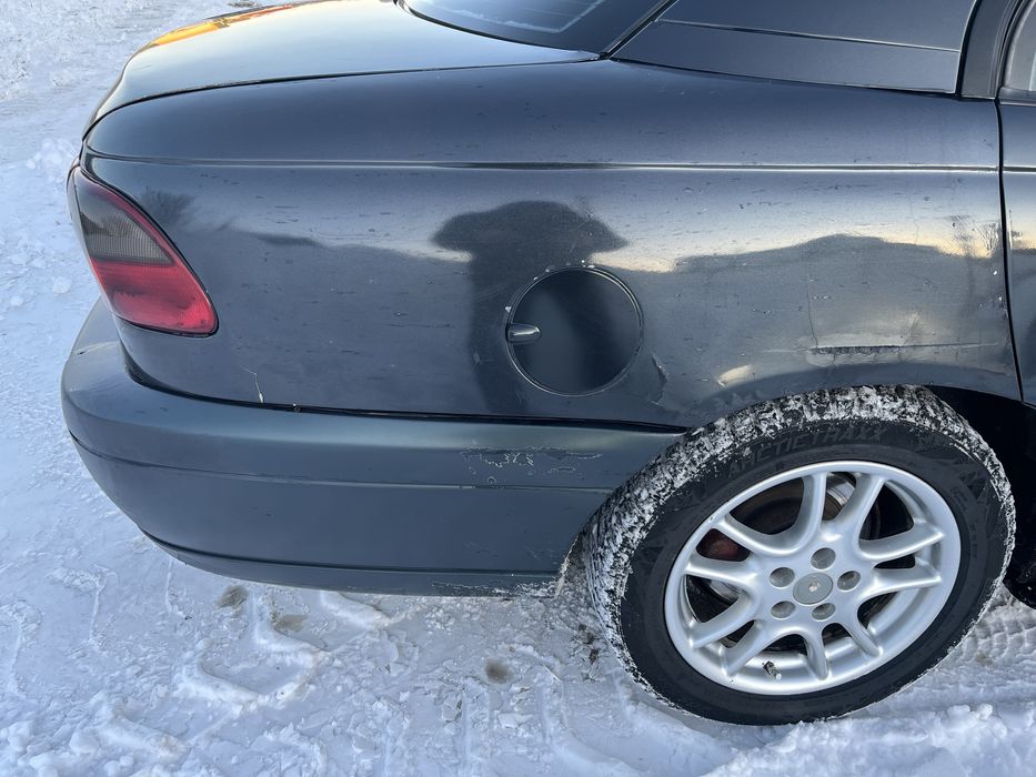 Опель омега б 1995 г. 2 литра механика.