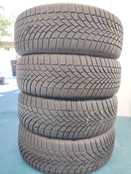 4 бр зимни 225/60/18 Bridgestone