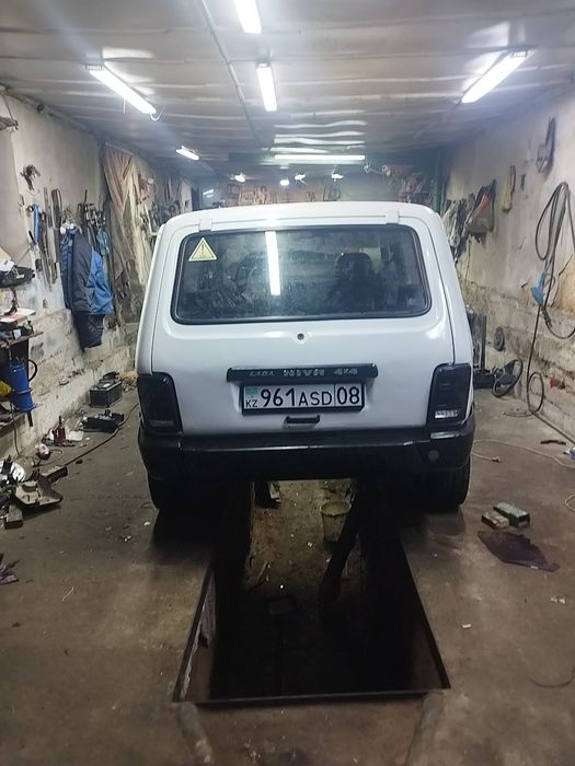 Ваз нива 2131...