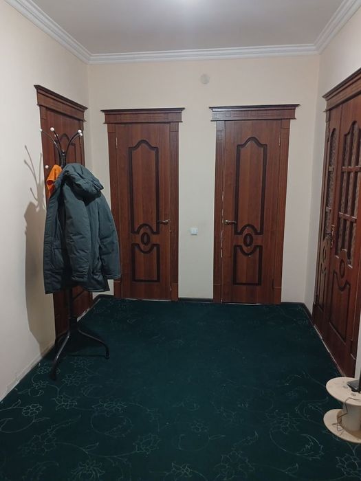 Орайлык базар касында дом сатылады