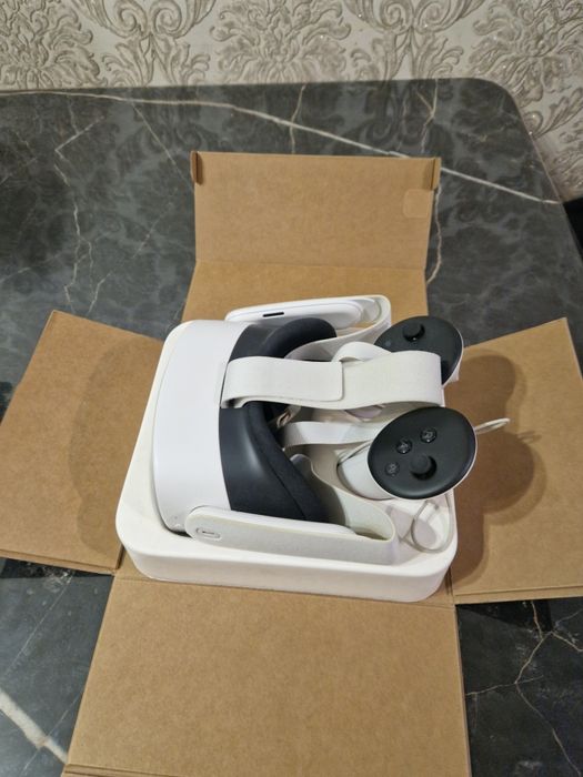 Meta quest 3s в идеальном состоянии