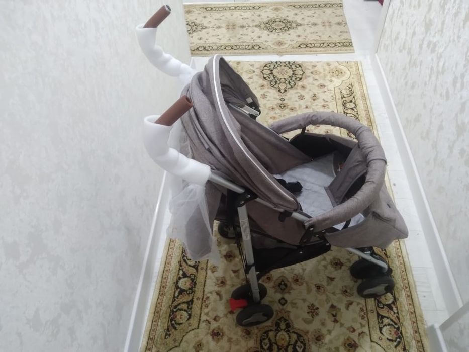 Коляска детскии сатылады