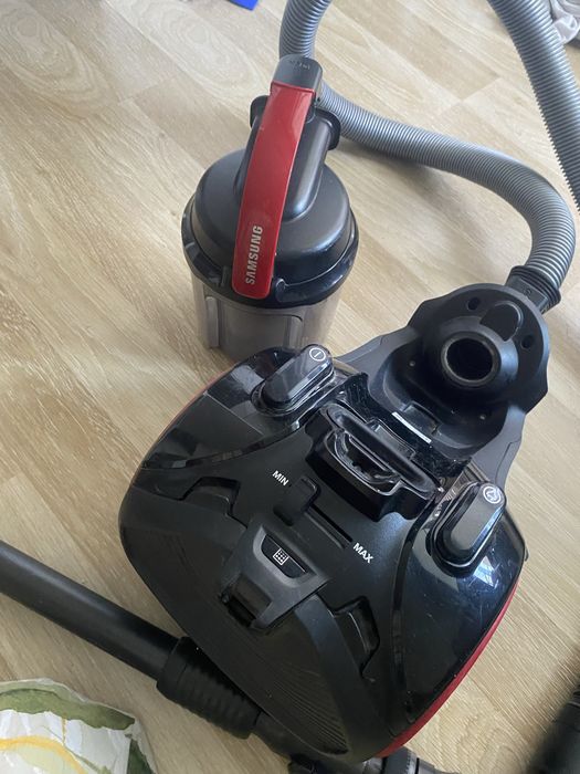 Продам пылесос SAMSUNG