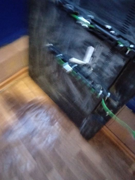 Телевизор daewoo продаю на запчасти