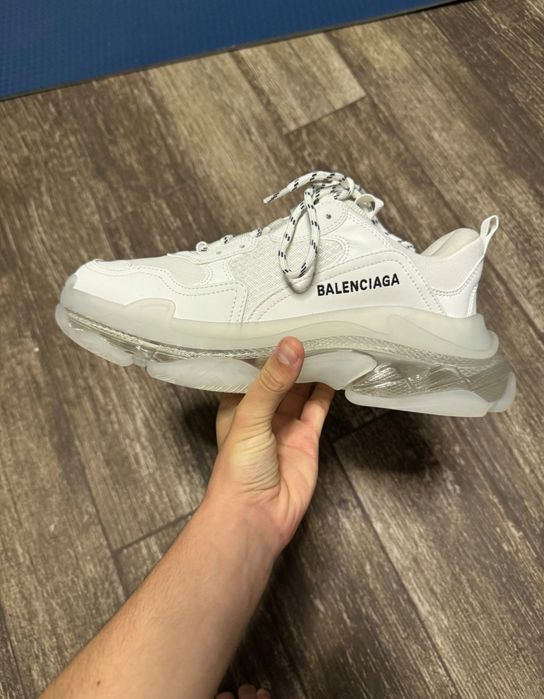 Balenciaga triple s