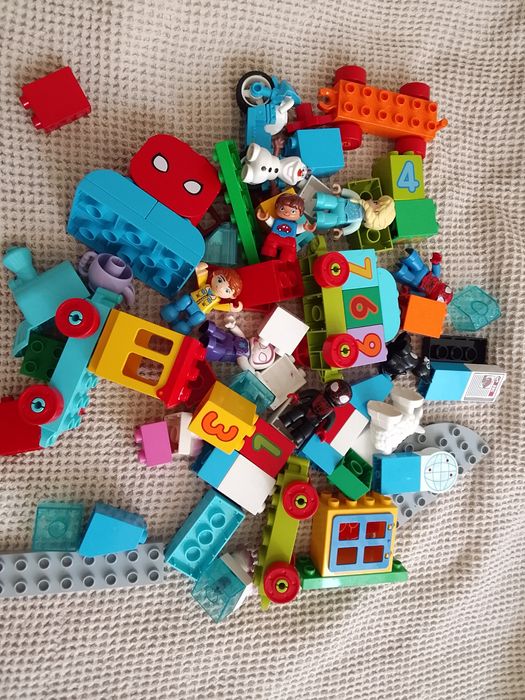 4 набора LEGO DUPLO