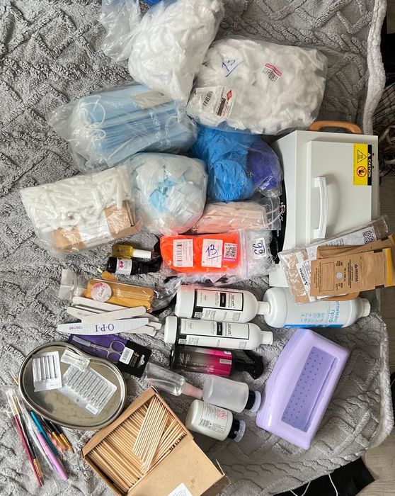 Продаю все для маникюра