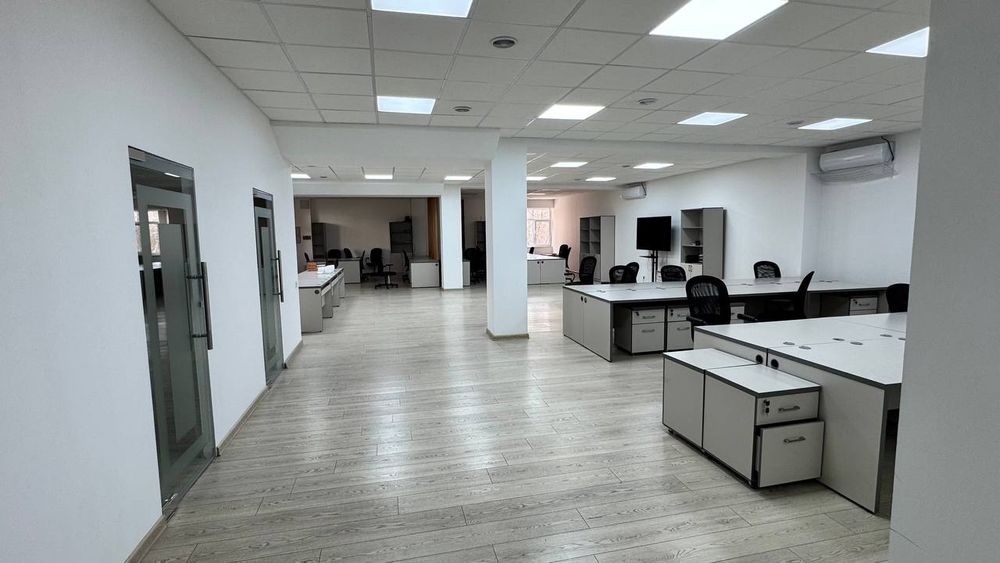 Аренда офис 239 м2. м.Буюк Ипак Йули (ТЛ)