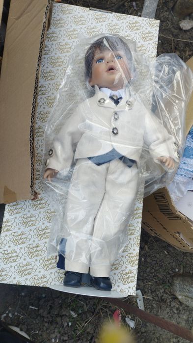 Lot 4 păpuși porțelan