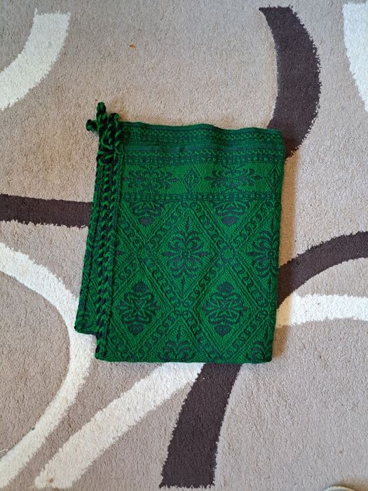 Чисто нови вълнени кувертюри