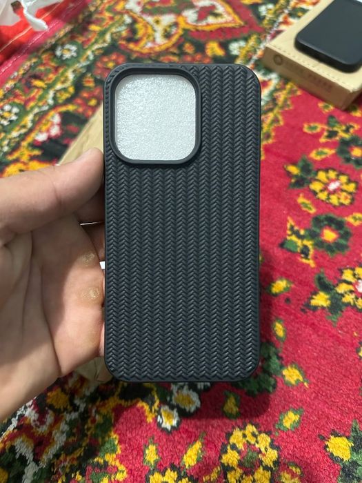 Iphone 14 pro qora