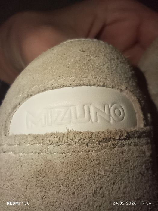 Маратонки MIZUNO