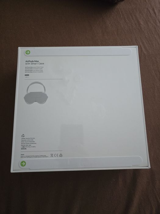 Безжични слушалки Airpods Max