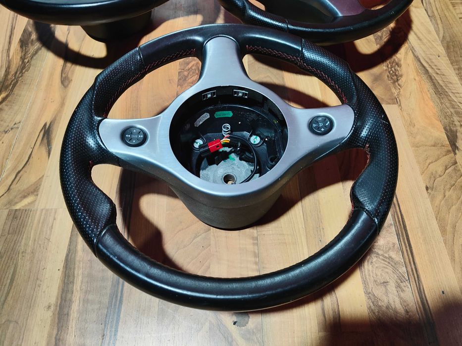 Volan Alfa 159/Brera/Spider Ti cusatura rosie !