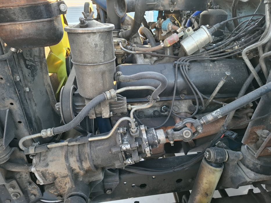 Продам двиготель зил