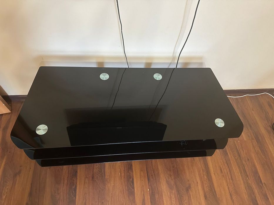 Подставка под телевизор