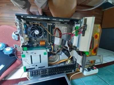 Unitati PC functionale complete