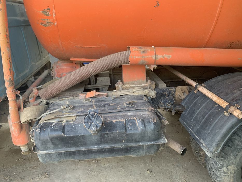 Зил вакуум,1989года