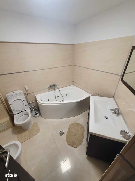 Apartament cu 3 camere Craiova
