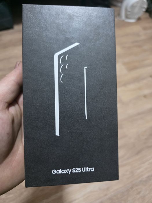 Самсунг S 25 ultra