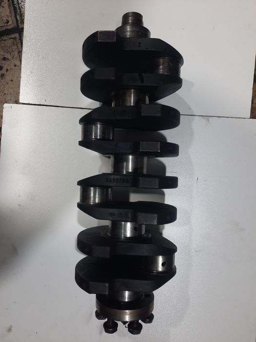 Коленвал на пассат