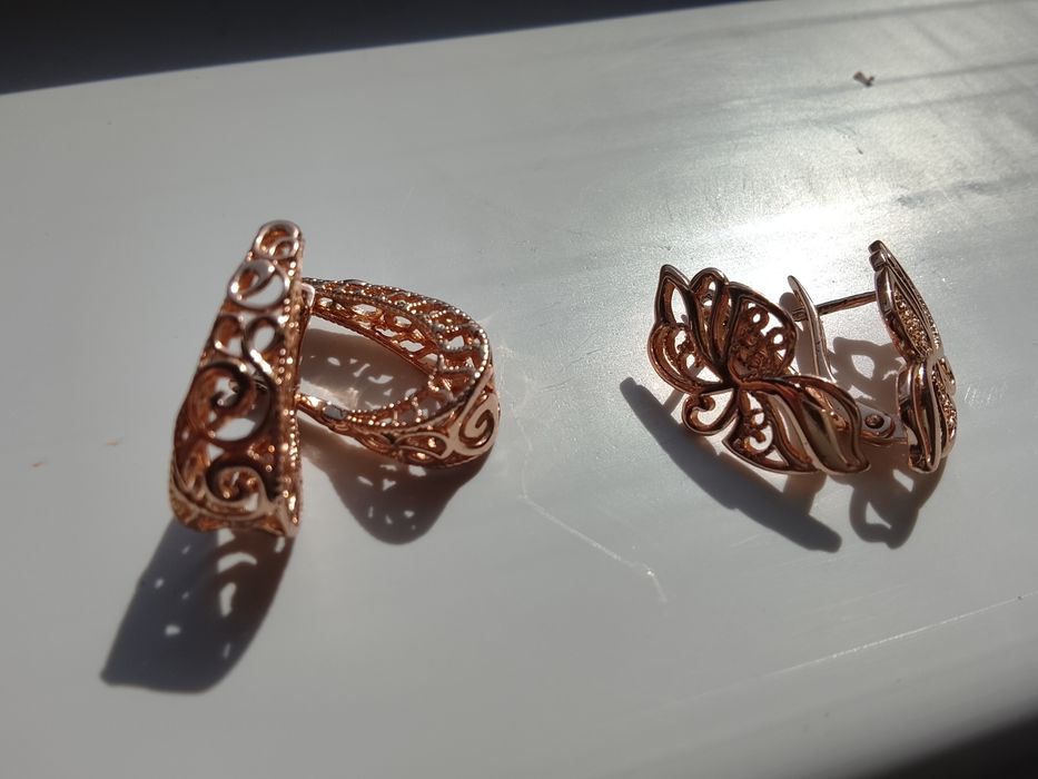 Серьги под золото