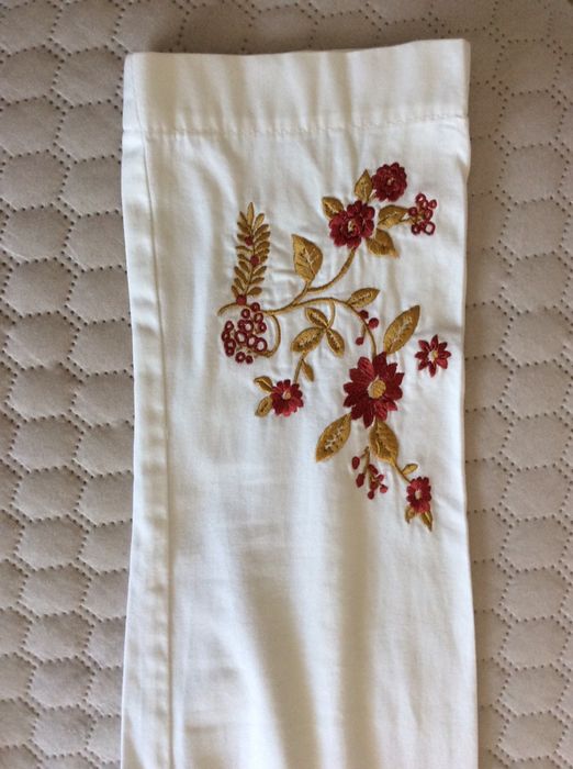 Спортно Елегантно Сако с Бродирани Ръкави