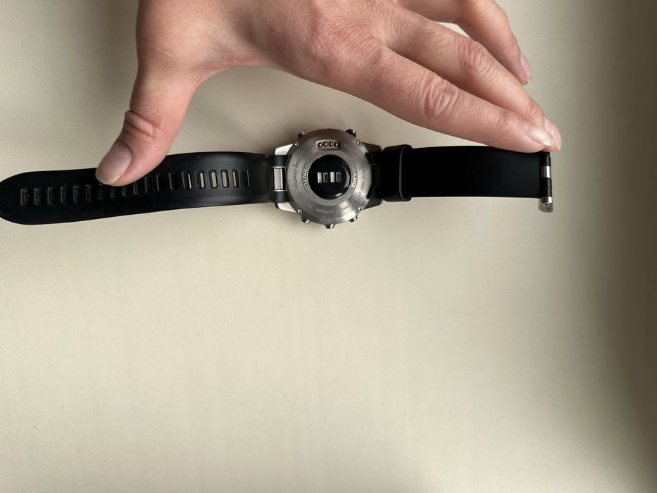 Часы Garmin Marq Adventurer