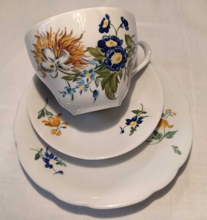 Чайный сервиз тет-а-тет из фарфора компании Kahla ГДР.