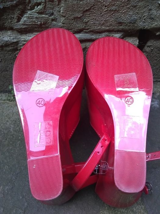 Дамски обувки