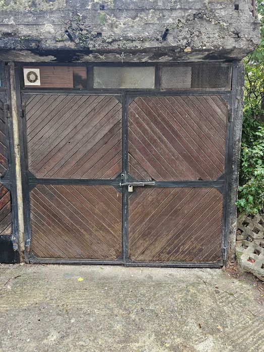 Гараж 15кв.м ул.Христо Ботев 10