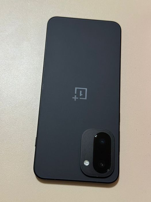 One Plus Ace 6T 256 gb Ram 12+12 5G