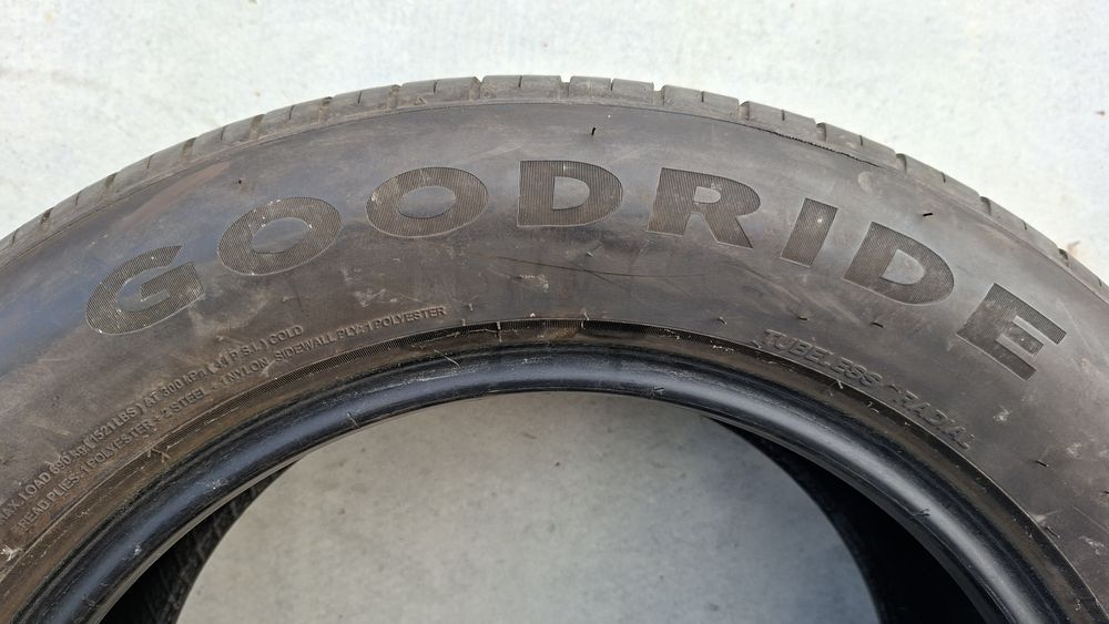 2 бр Летни гуми 225 55 16