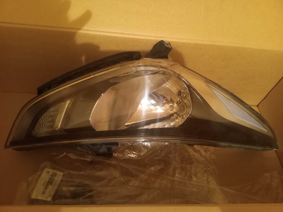 Фара на хундай акцент