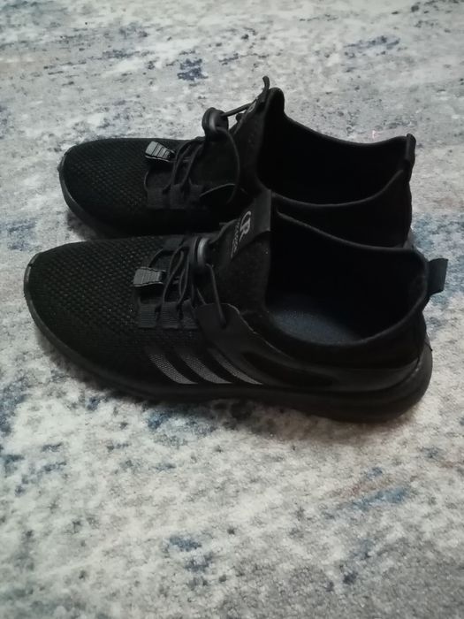 Летняя обувь продам