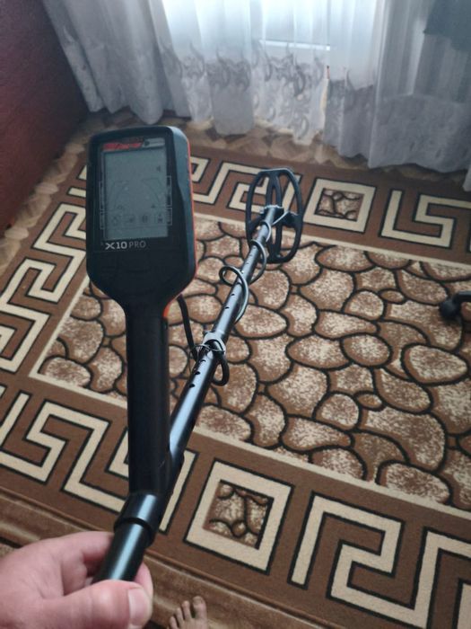 Металлоискатель Квест Х 10 про