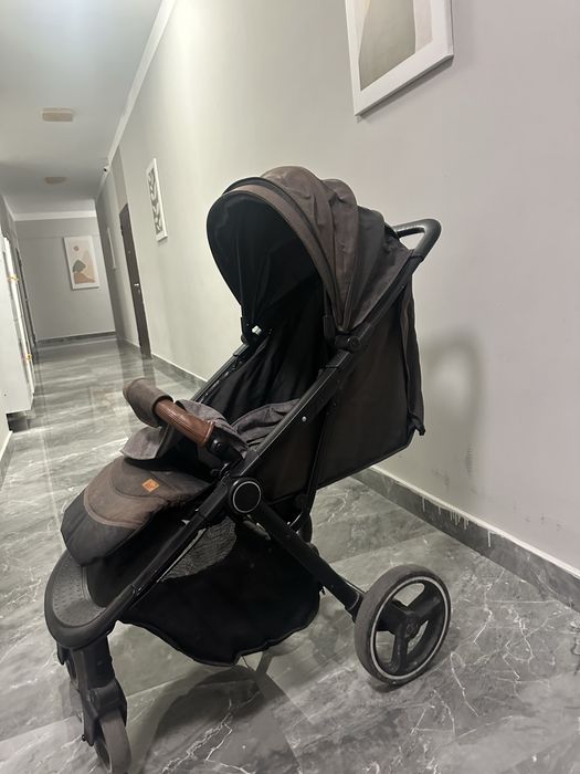 Продам коляску в хорошем состоянии