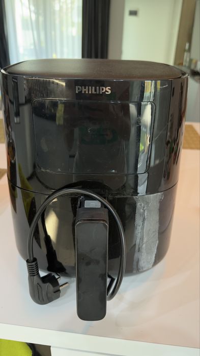 Vând friteuză cu aer cald Philips Essential HD9252/90 – 4,1 L